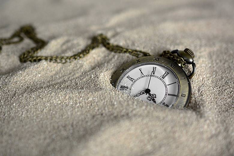 What is Time: Why We Actually Live in the Past and Other Interesting Facts